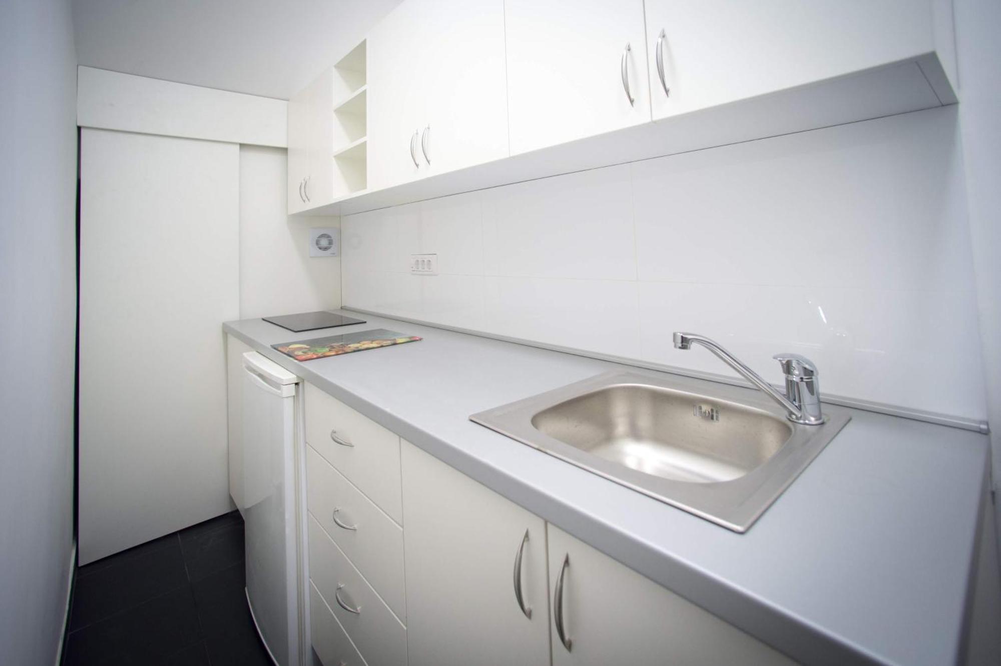 Central Charm 2Br And Modern Apt-All Is Walkable Beograd Eksteriør billede