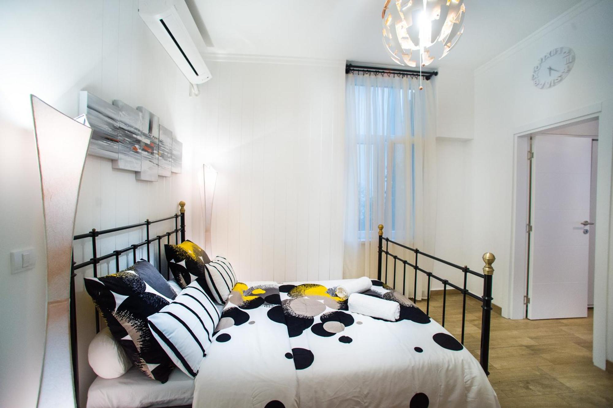 Central Charm 2Br And Modern Apt-All Is Walkable Beograd Eksteriør billede