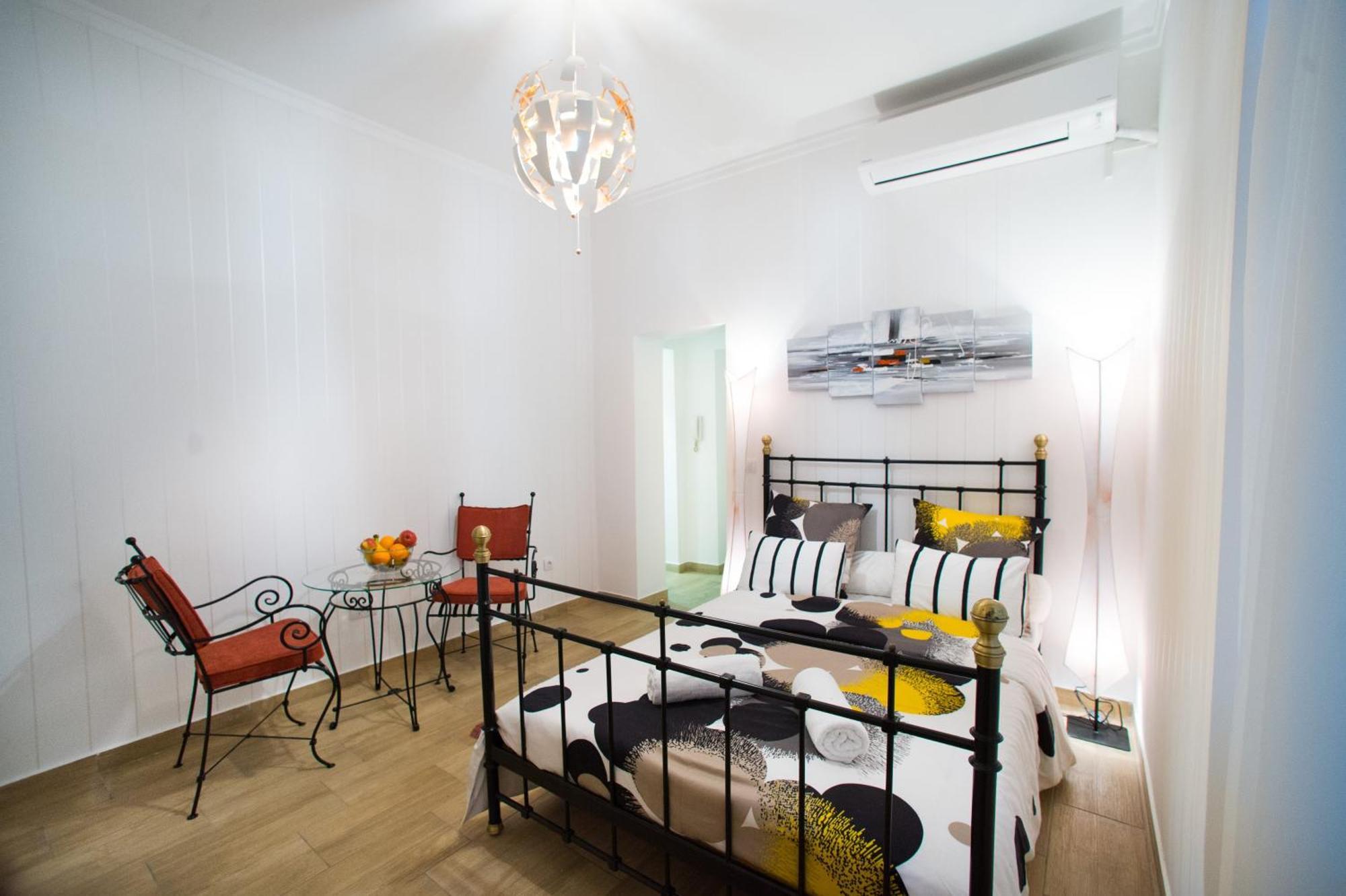 Central Charm 2Br And Modern Apt-All Is Walkable Beograd Eksteriør billede